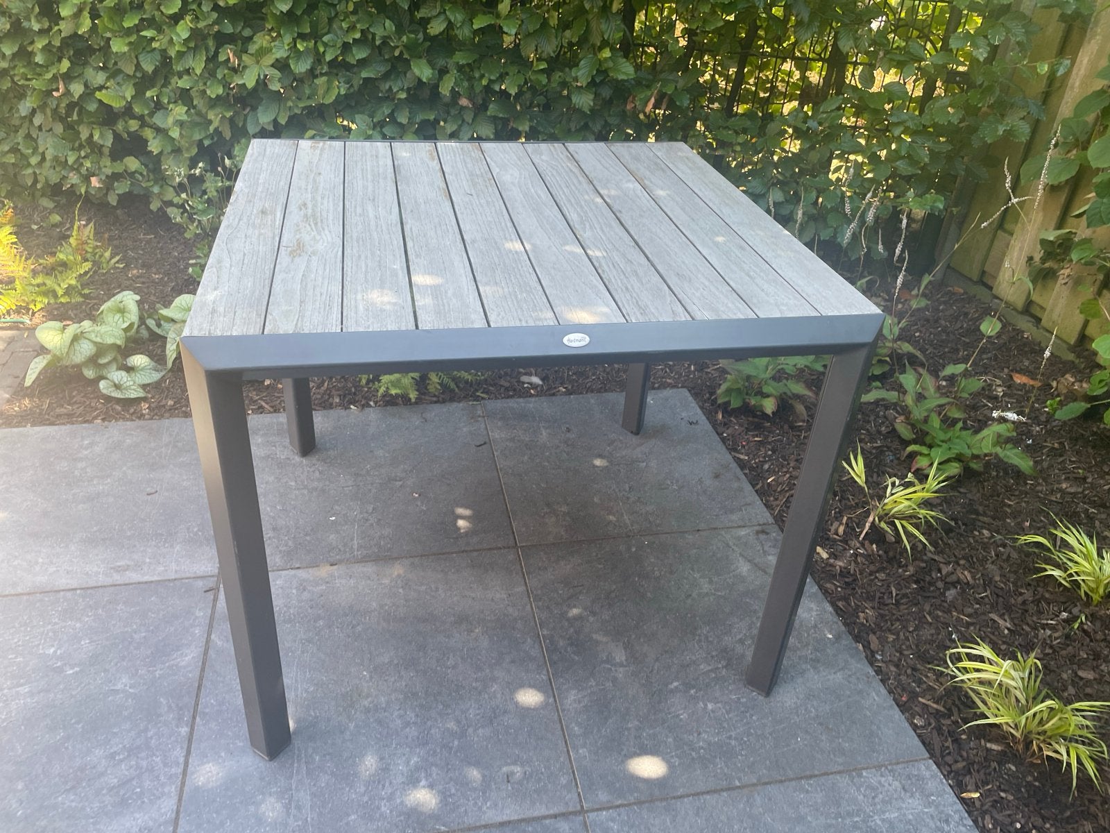 Hartman tuintafel 90 x 90 - Gebruikt, Ophalen of Verzenden, Gebruikt, Vierkant, Aluminium