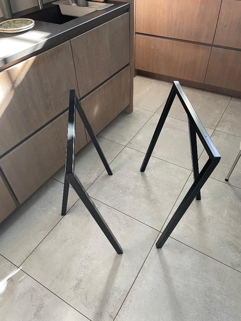 Hay Loop stand tafel, Huis en Inrichting, Ophalen, Tafelpoot, Modern design, 50 tot 100 cm