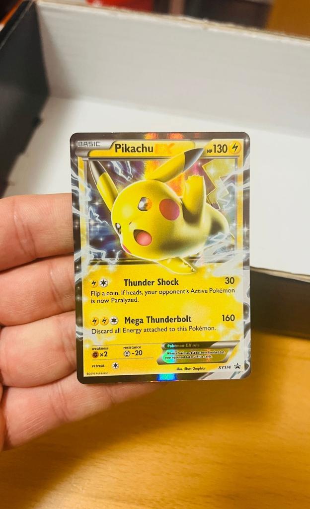 Pikachu Ex XY174 Holo XY Black Star Promo Pokemon, Verzenden, Zo goed als nieuw, Losse kaart, Foil