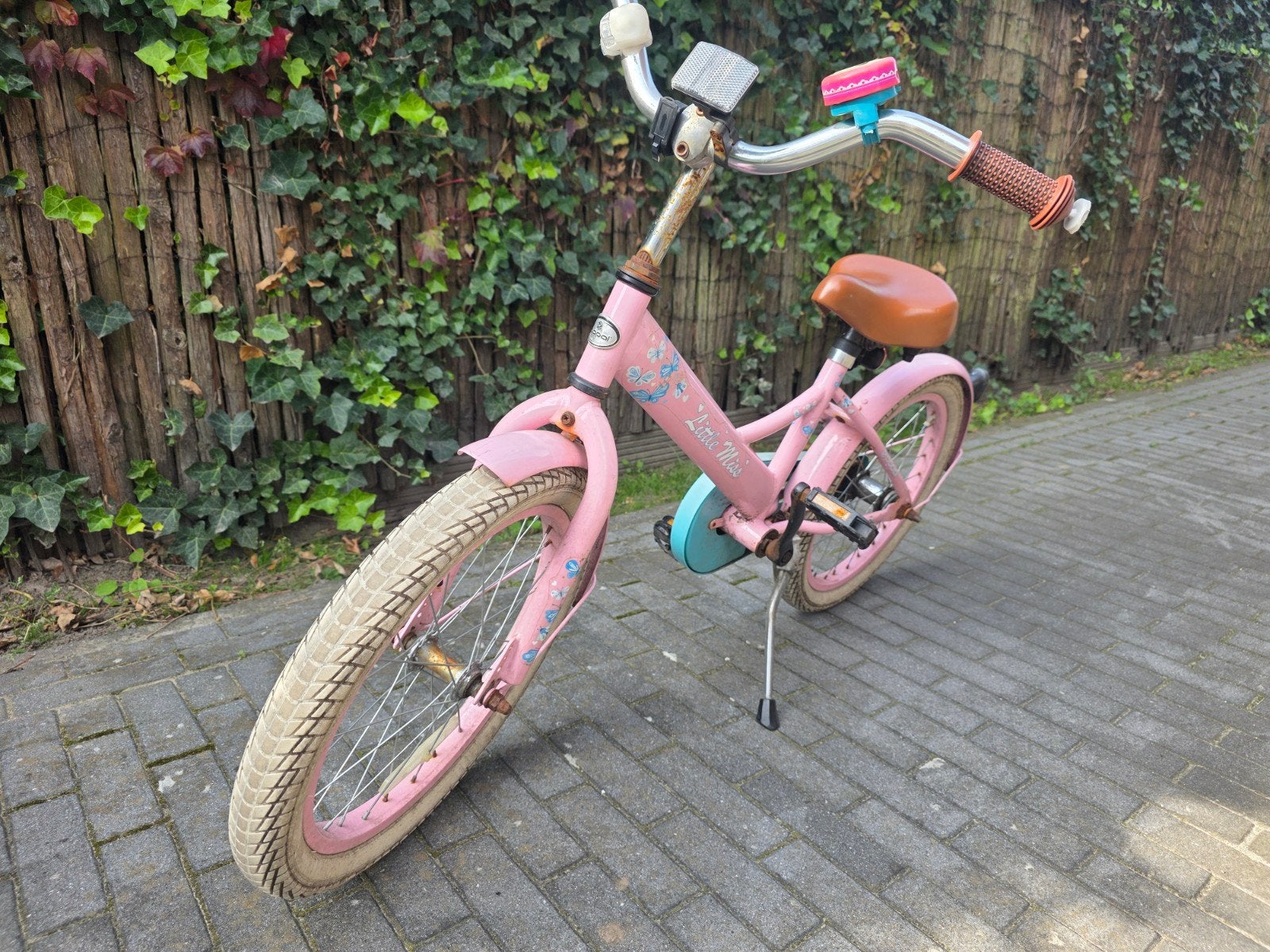 Roze kinderfiets Little Miss - 20 inch, Fietsen en Brommers, Ophalen, Gebruikt, Little Miss, Terugtraprem