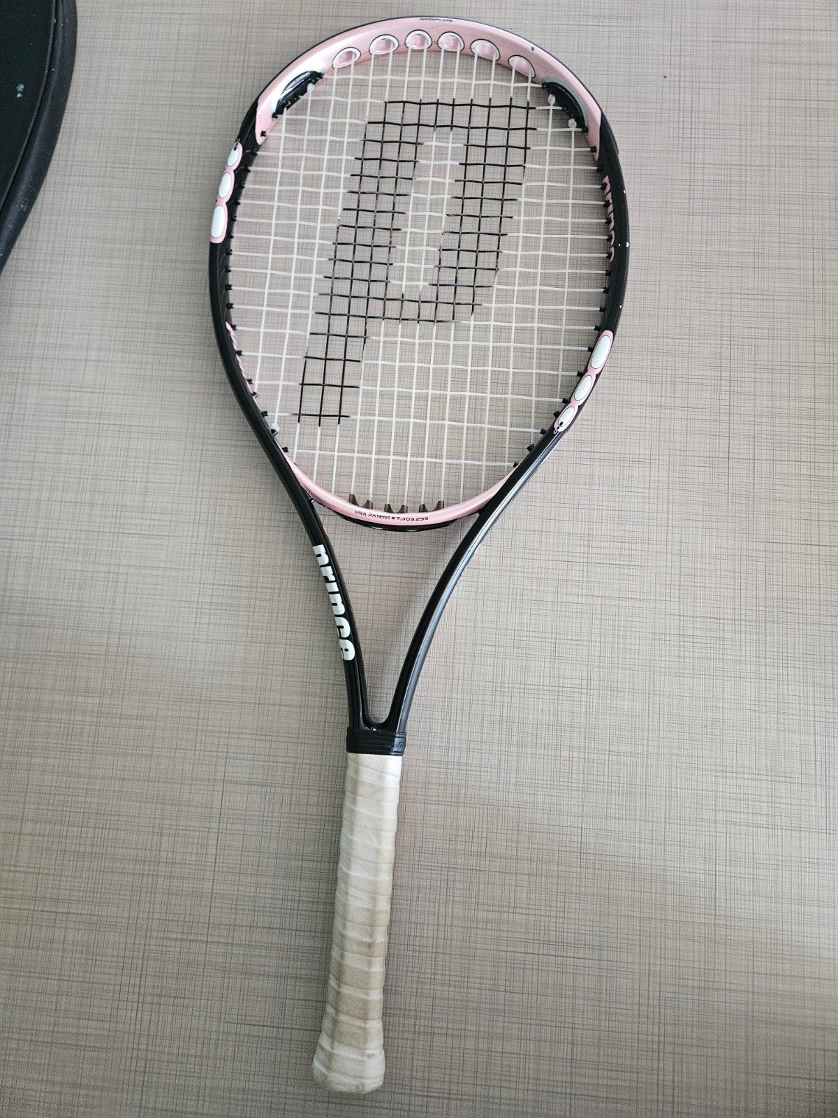 Prince 3 Hybrid Sharapova 26 Tennisracket met hoes, Sport en Fitness, Gebruikt, Prince, Ophalen of Verzenden, L0