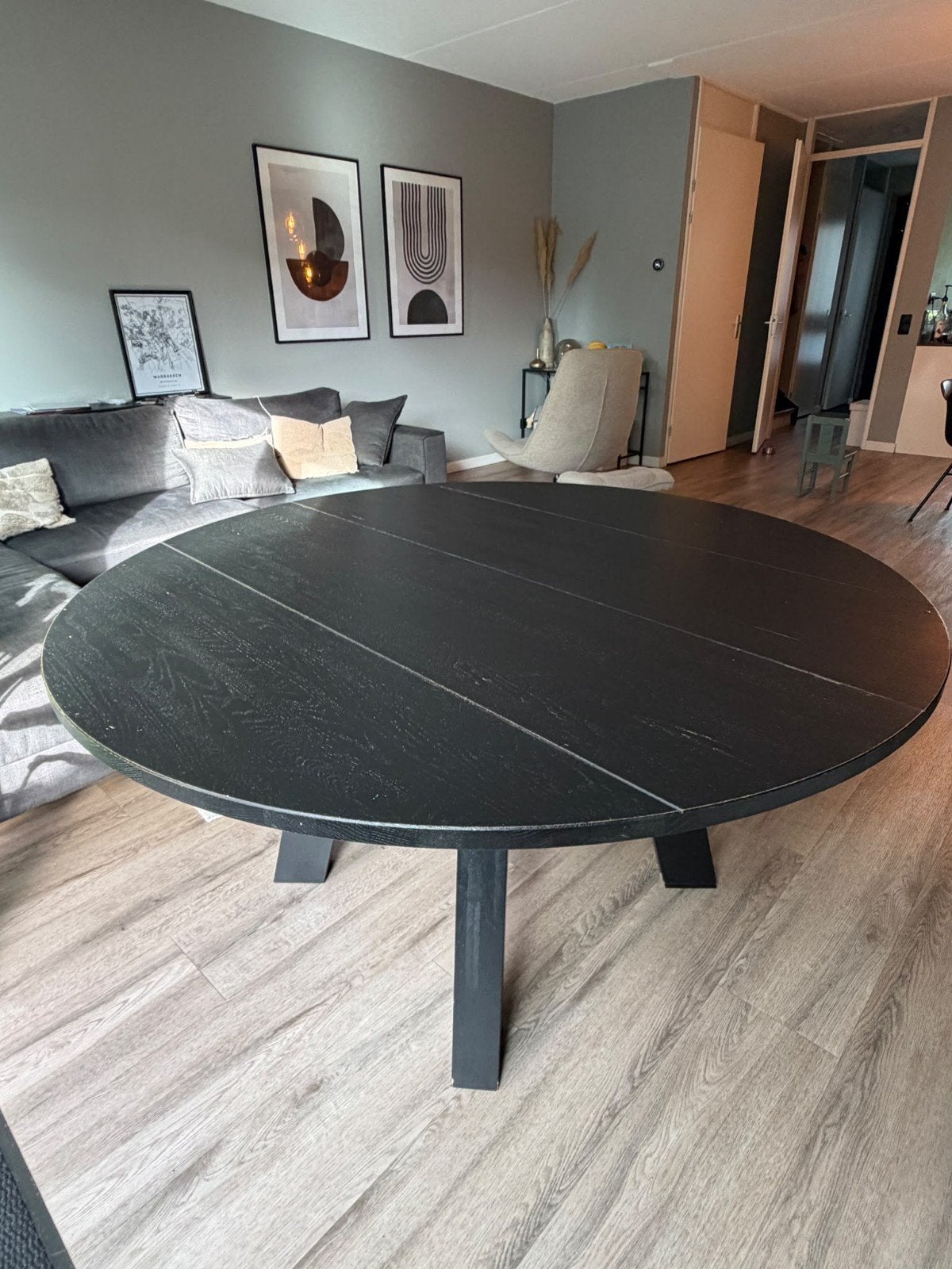 Zwarte ronde eettafel - Modern en stijlvol, Ophalen, Gebruikt, Rond, Modern