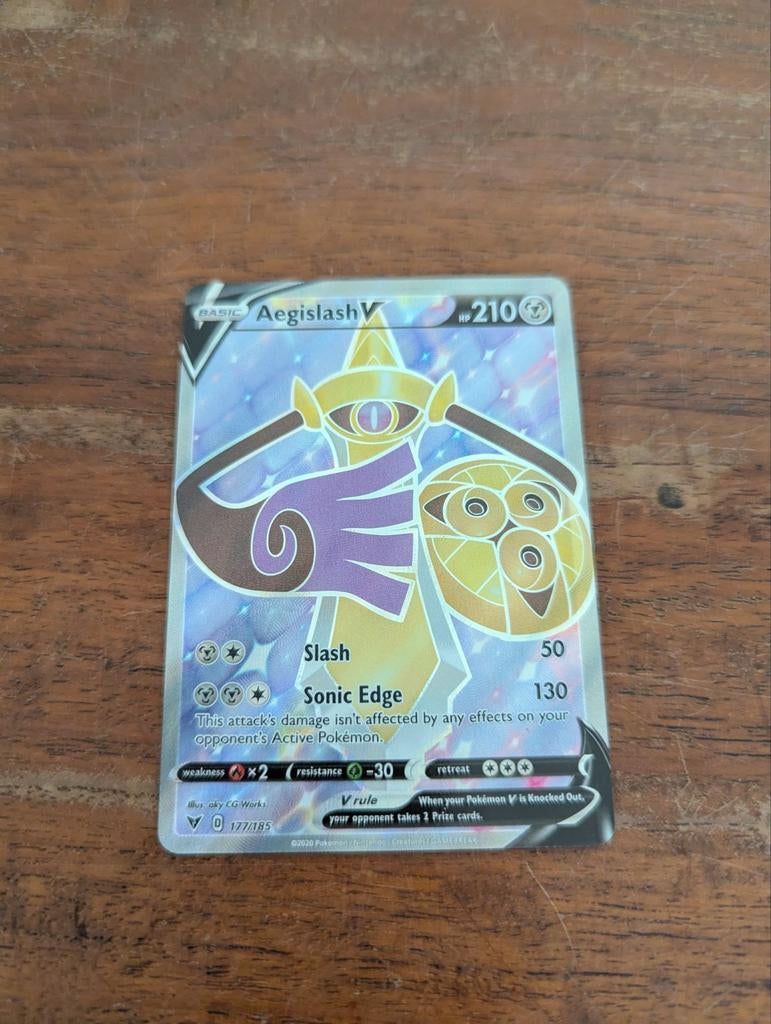 Pokémon kaart Aegislash V 172/189, Ophalen of Verzenden