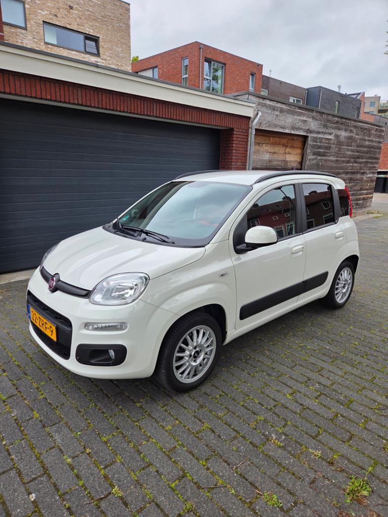 Fiat Panda Twinair 85 2013 Wit, Auto's, Fiat, Voorwielaandrijving, 40 €/maand, Panda, Wit