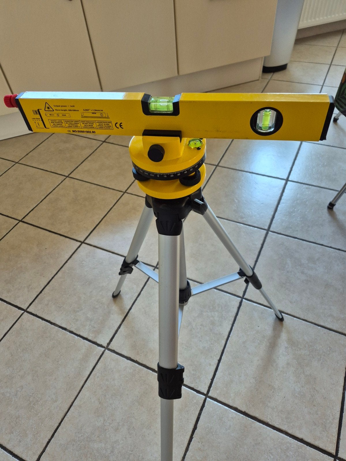 Wisvo Tools Profi Laser Waterpas met Statief en Koffer, Doe-het-zelf en Verbouw, Ophalen of Verzenden