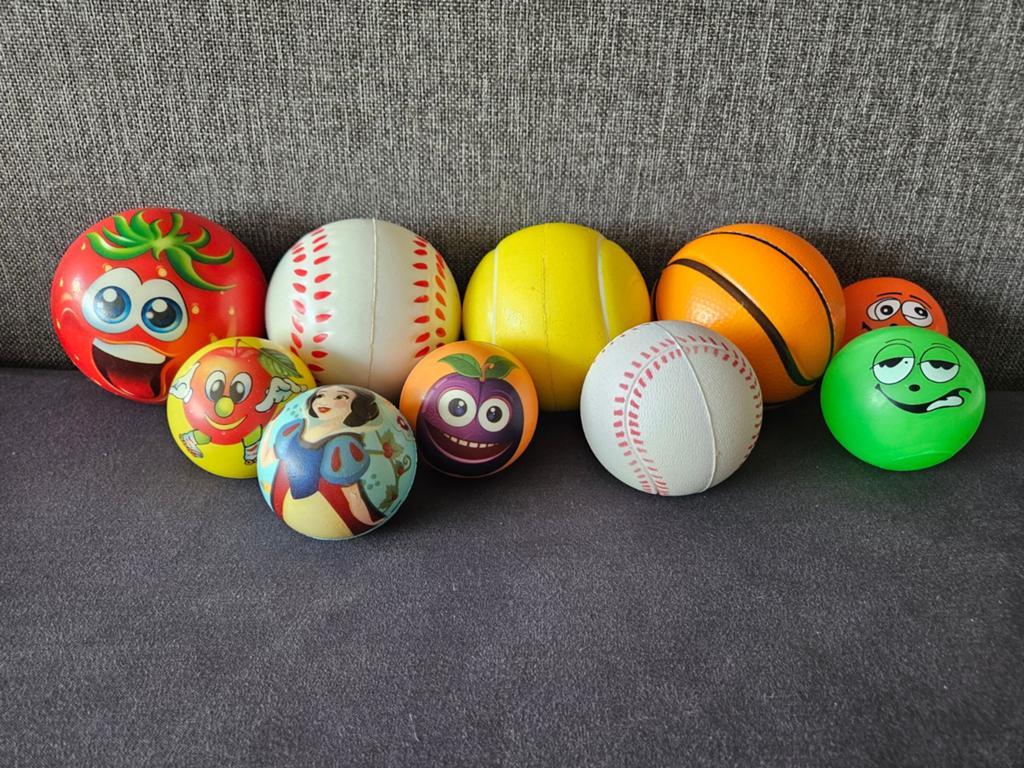 Diverse foam ballen en ballen met gezichtjes, Ophalen of Verzenden, Zo goed als nieuw, Jongen of Meisje