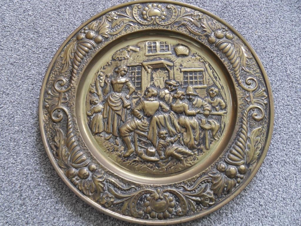 Koperen bord, doorsnede 37,5 cm., Ophalen of Verzenden