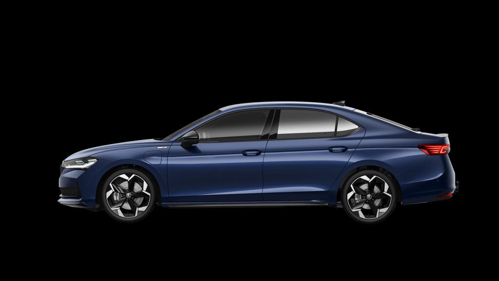 Skoda Superb 1.5 TSI 272pk PHEV Sportline Business | 19" Vel, Auto's, Skoda, 12 maanden, 1498 cc, 4 cilinders, Blauw