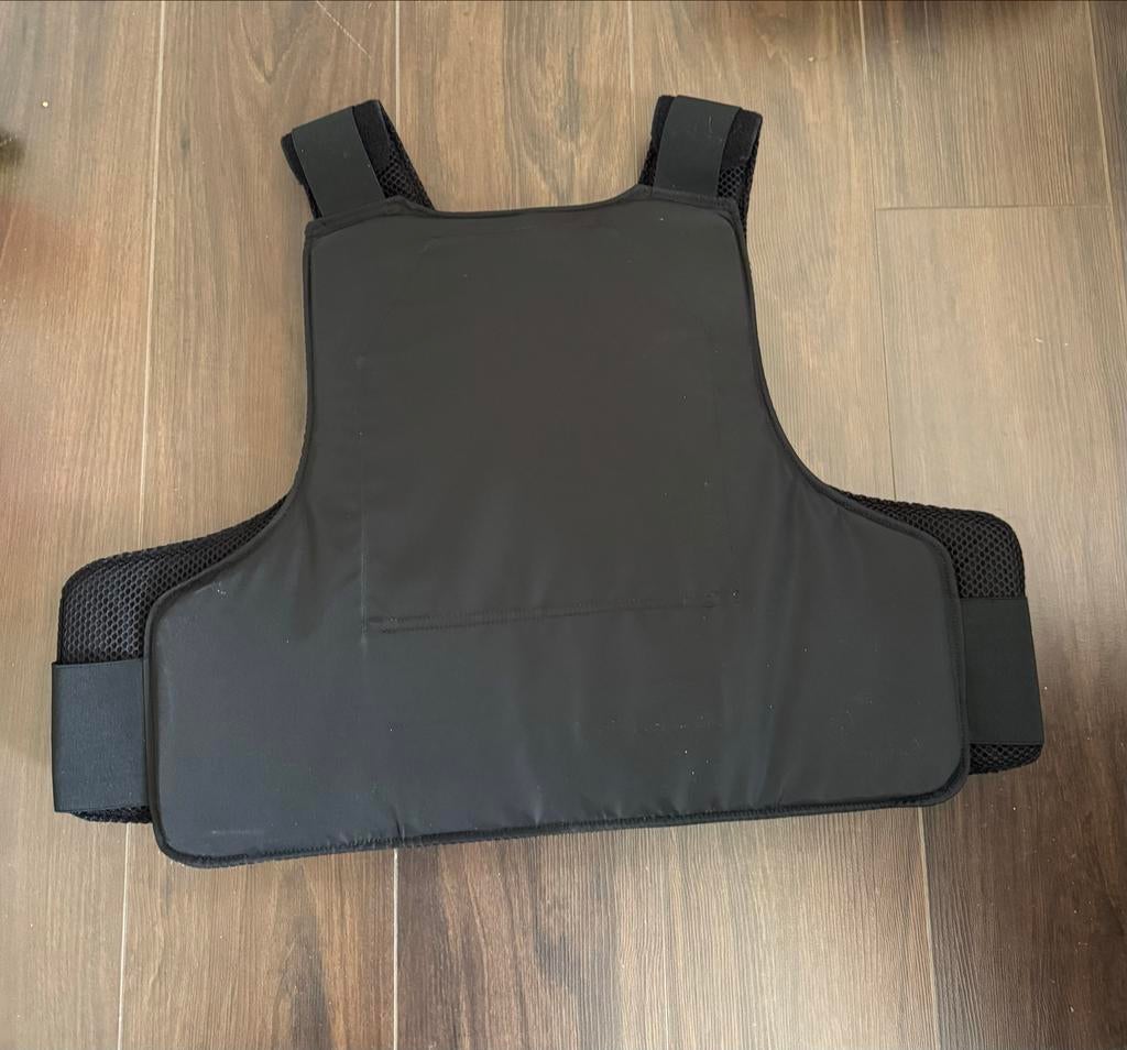 Steekwerend vest., Kleding | Heren, Grote Maten, Zo goed als nieuw, Overige typen, Zwart, Ophalen of Verzenden