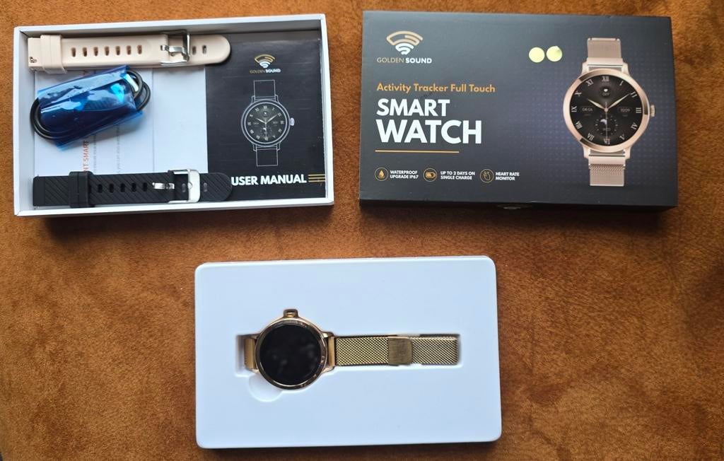 Goedwerkende Smartwatch met 3 Bandjes en Diverse Functies, Gebruikt, Zwart, Golden Sound, Ophalen of Verzenden