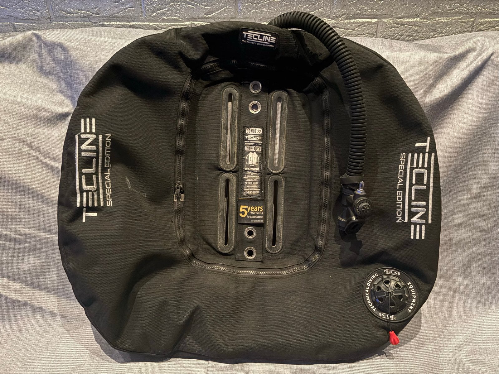 Tecline Donut 22 Wing met 3mm RVS Backplate en Harnas, Ophalen of Verzenden, Gebruikt, Trimvest of Wing