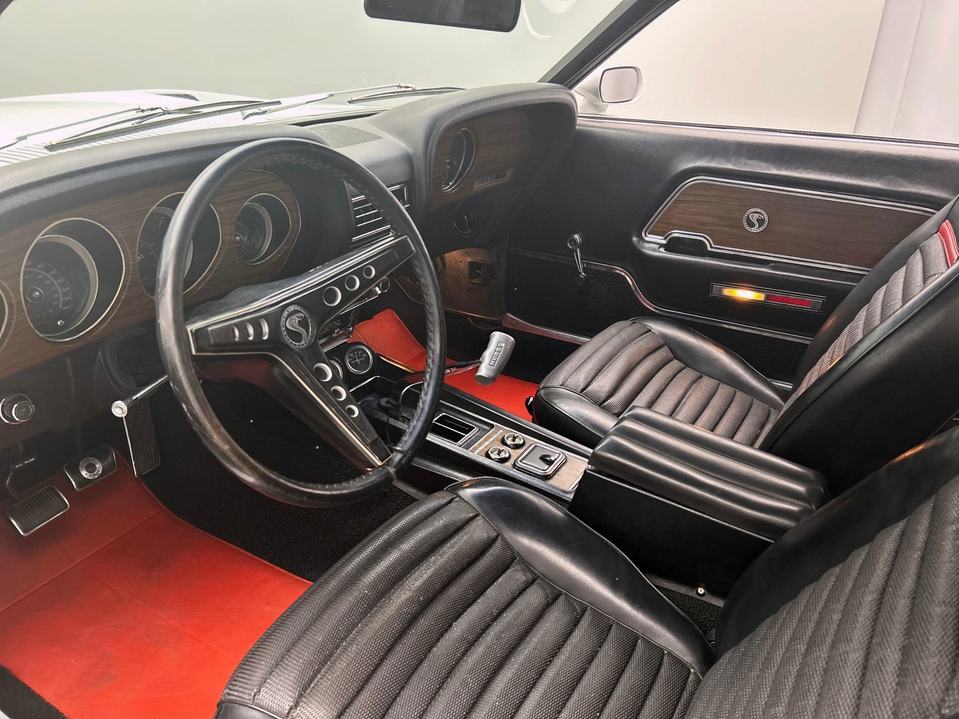 Ford USA Mustang 1969 Shelby GT350 Fastback 1 of 128, Auto's, Achterwielaandrijving, Zwart, Wit, Leder
