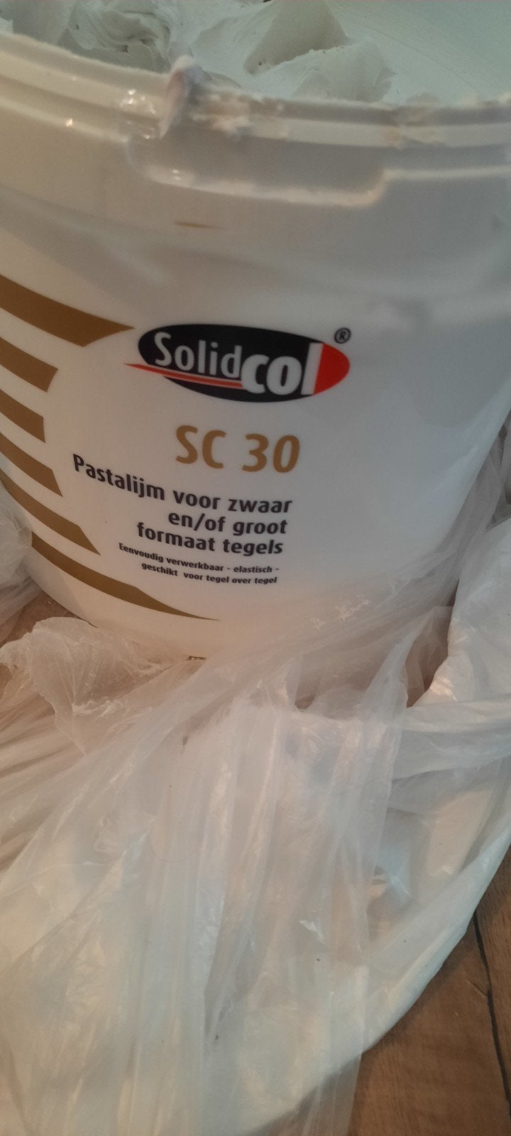 Tegellijm, primer en voegmortel, Doe-het-zelf en Verbouw, Ophalen, Overige typen, Minder dan 20 cm, 10 m² of meer