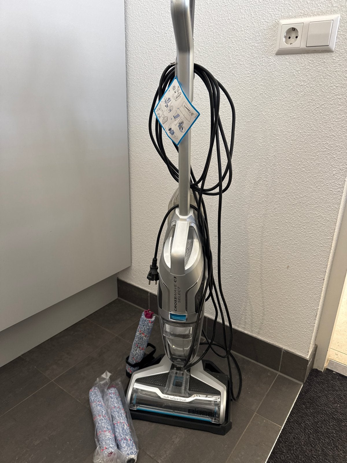 Bissell CrossWave C3 Select 3-in-1 nat- en droogzuiger, Overige merken, Zo goed als nieuw, Geschikt voor harde vloeren, Reservoir