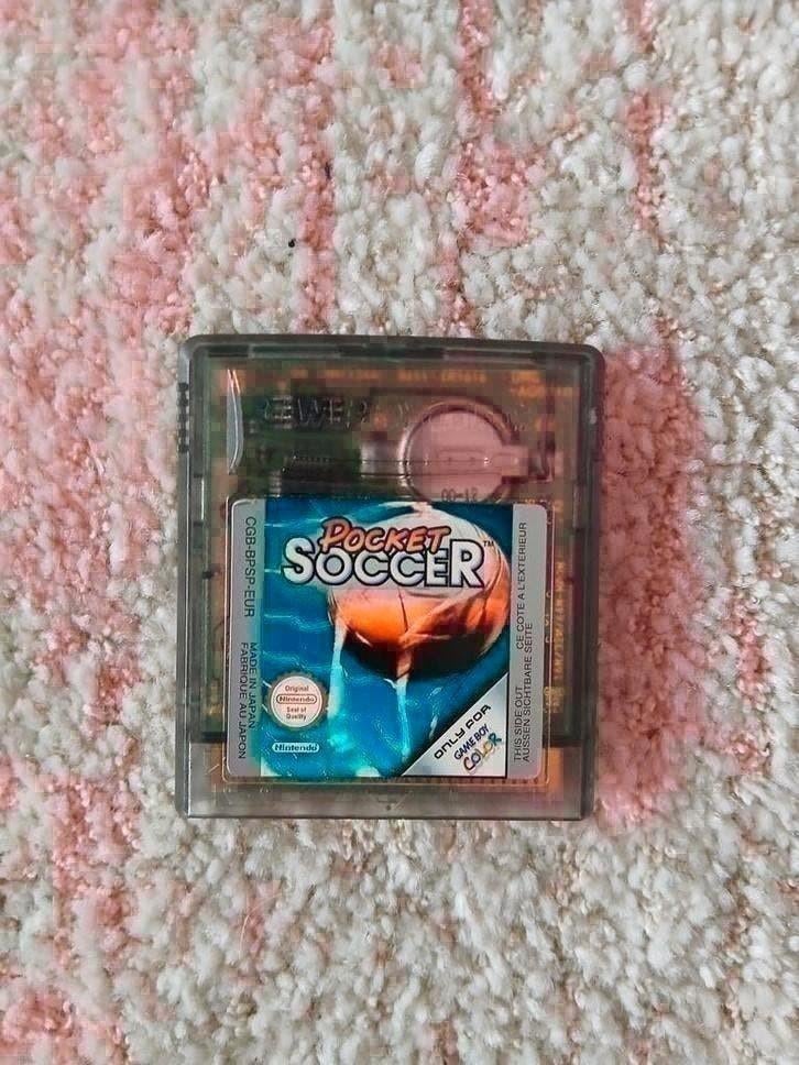 Game boy color Pocket soccer game, 1 speler, Ophalen of Verzenden, Zo goed als nieuw, Vanaf 3 jaar