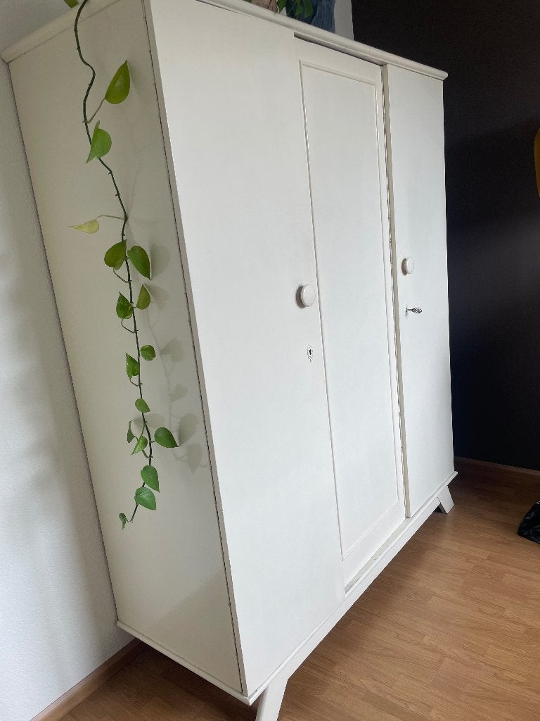 Brocante kast, Ophalen