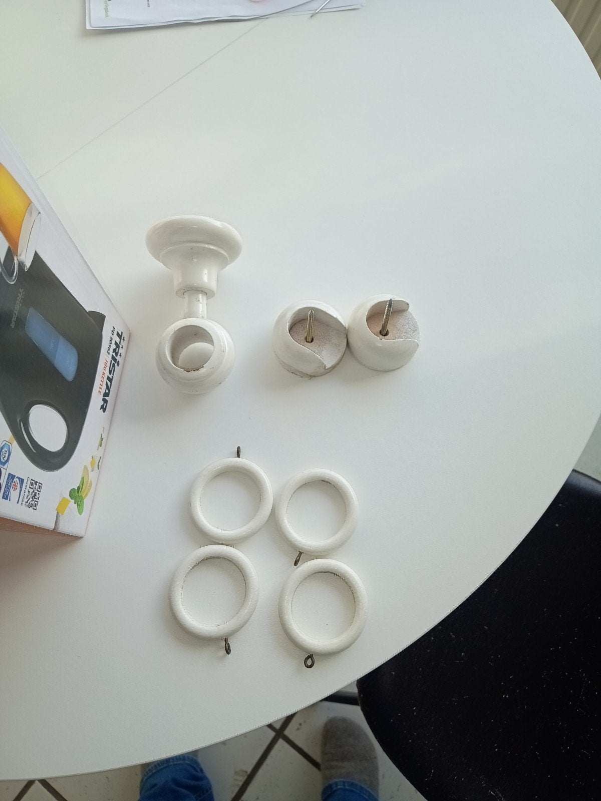 Witte houten gordijnroede met ringen en toebehoren, Ophalen, Met ringen, 320 cm, Gebruikt