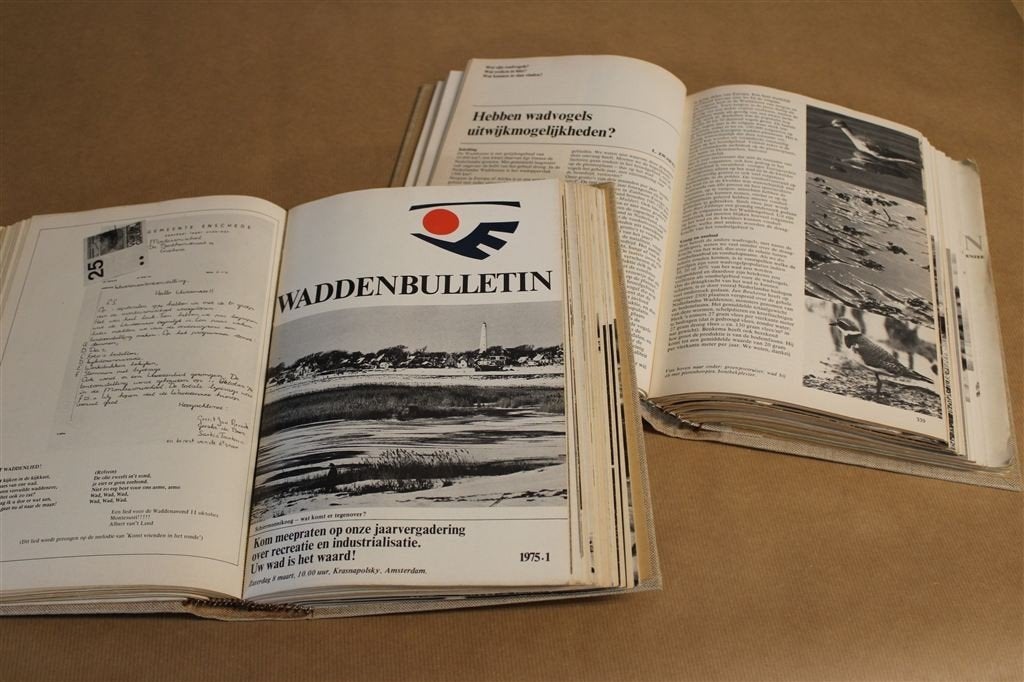 Waddenbulletin. Gebundelde uitgaves 6 jaargangen. 1974-1979., Boeken, Ophalen of Verzenden, Gelezen, Muziek, Film of Tv