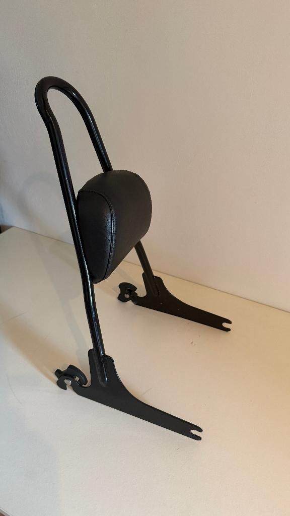 Originele detachable sissybar t.b.v. Harley Davidson, Ophalen, Zo goed als nieuw