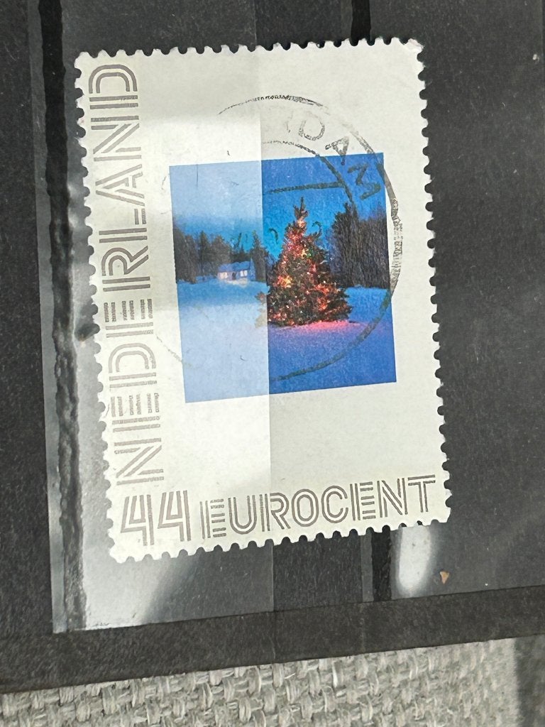 Persoonlijke kerst zegel. Hallmark. Kerstboom in de sneeuw., Ophalen of Verzenden, Na 1940, Gestempeld