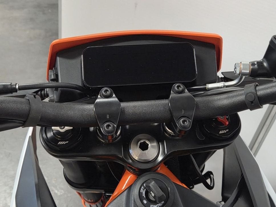 KTM 390 SMC R (bj 2025), Motoren, KTM, Bedrijf, Onbekend, 399 cc