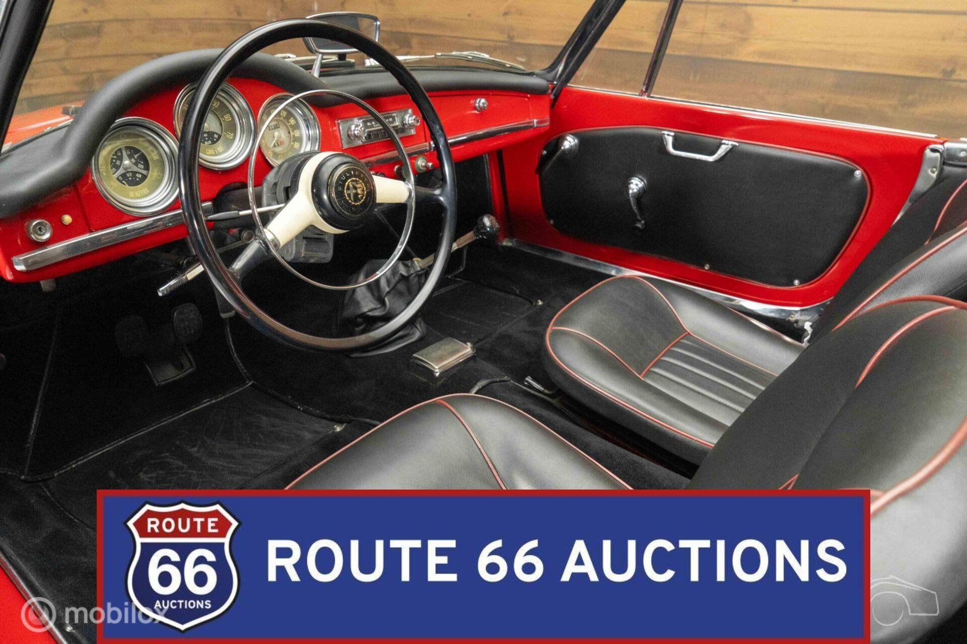 Alfa Romeo Giulietta Spider | 1961 | Route 66 Auctions, Auto's, Oldtimers, Overige carrosserieën, Zwart, Bedrijf, Handgeschakeld