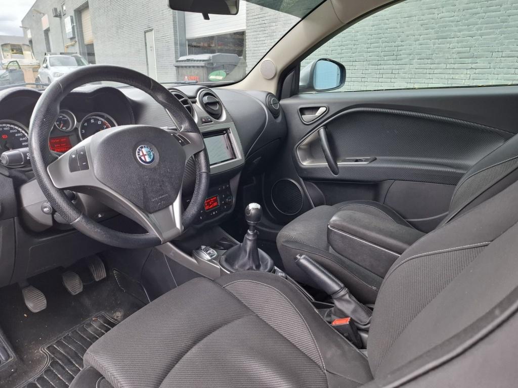 Alfa Romeo MiTo 1.4 Distinctive Airco APK 23-06-2027 ✅, Euro 5, Elektrische ramen, Gebruikt, 4 cilinders