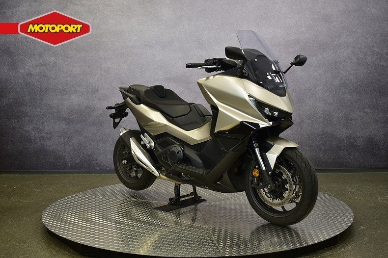 Honda FORZA 750 (bj 2025), Motoren, Motoren | Honda, Info@motoportwormerveer.nl, Scooter, Honda Motor Europe, Bedrijf