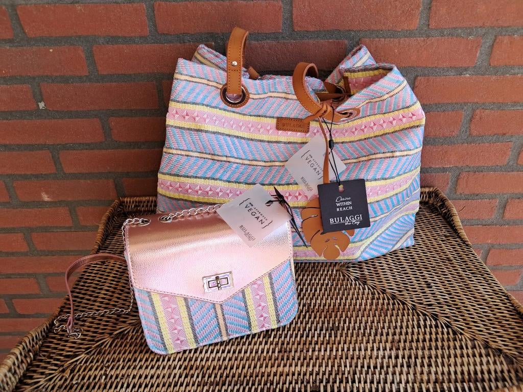 NIEUWE strandtas/weekendtas en schoudertas van BULAGGI., Ophalen of Verzenden, Nieuw