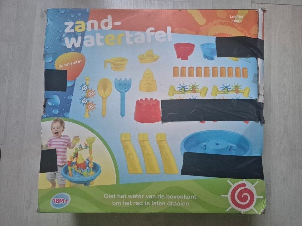Zand- en watertafel met accessoires voor kinderen, Ophalen, Gebruikt