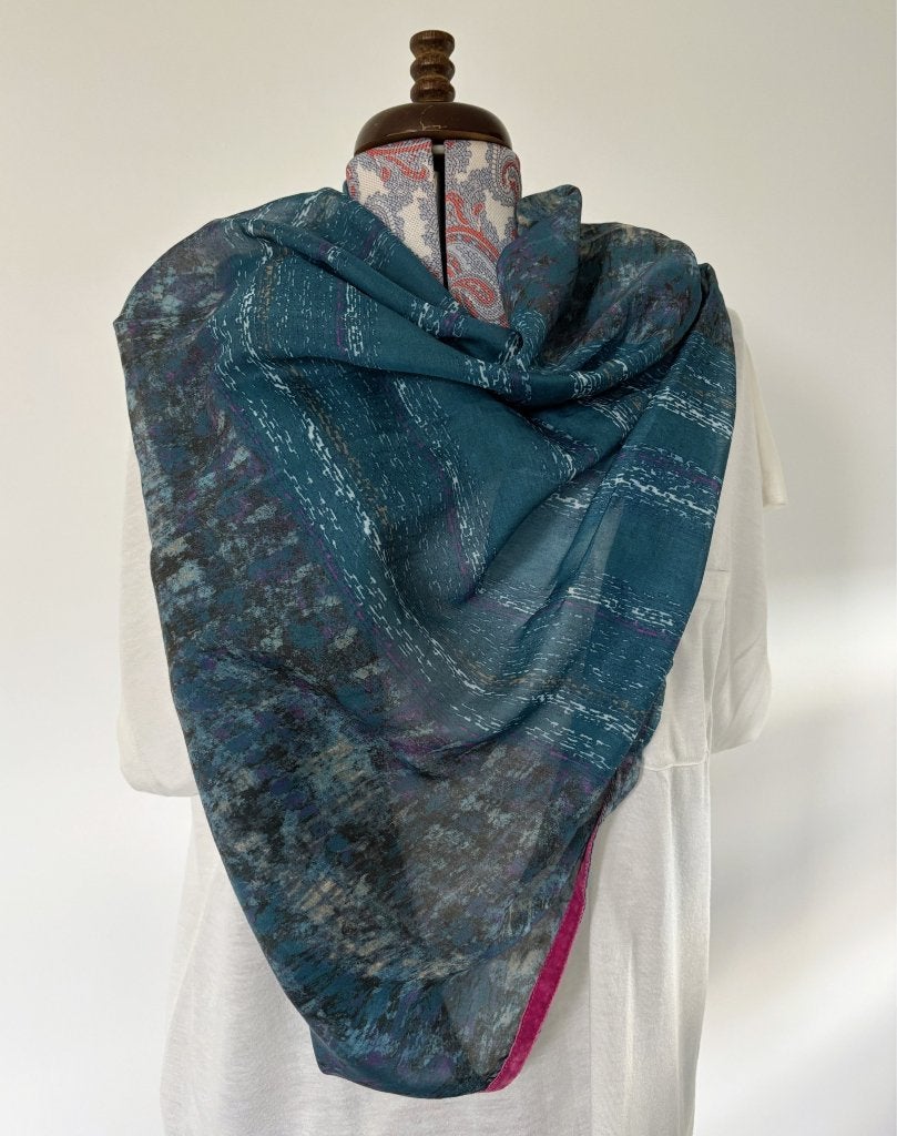 Vintage Ronde Sjaal Blauwgroen Roze fluweel Bonita, Maat 42/44 (L), Bonita, Ophalen of Verzenden, Sjaal