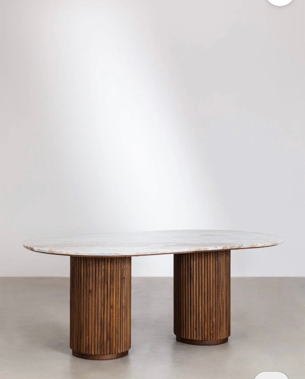 Nieuw! Oval marble and mango wood dining table Giselda, Ophalen, 100 tot 150 cm, 200 cm of meer, Zo goed als nieuw