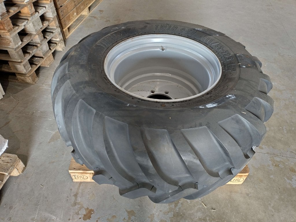 600/55 - 26.5 Trelleborg band met velg, Niet ingevuld, Niet ingevuld, Niet ingevuld