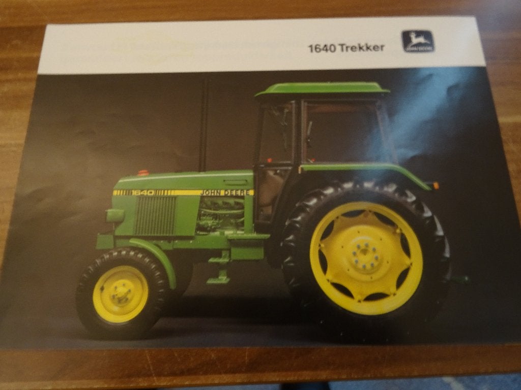 John deere 1640 en 2040 trekkers folders, Ophalen of Verzenden, Zo goed als nieuw, Folder
