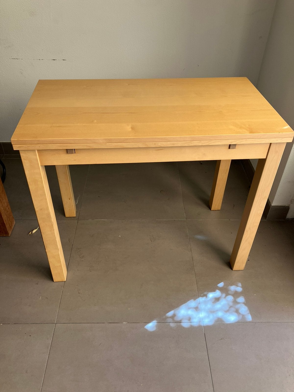 Leuke uitschuifbare tafel, Ophalen, Zo goed als nieuw, Rechthoekig, 50 tot 100 cm