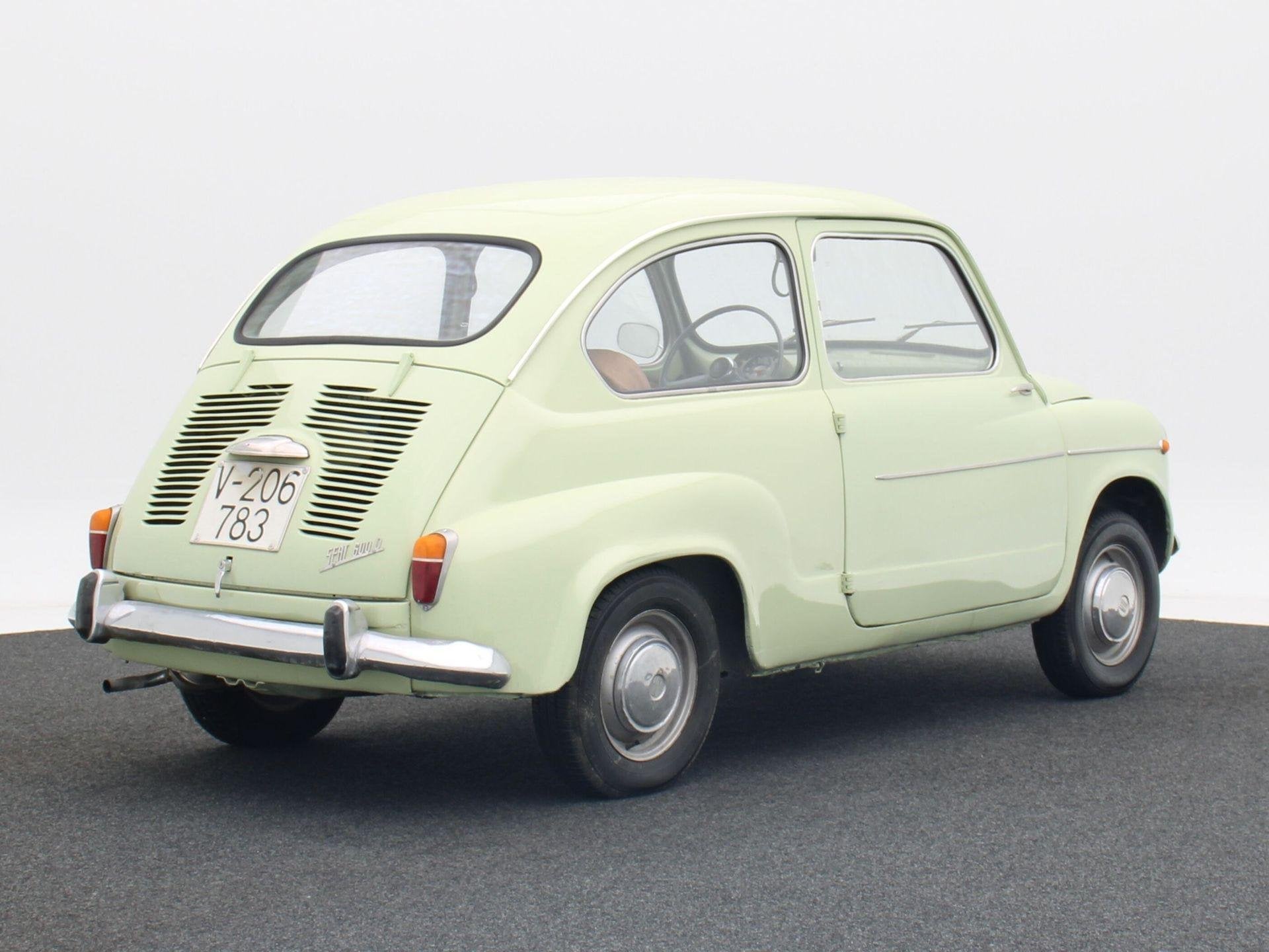SEAT 600 D Restauratieobject, Auto's, Seat, 600 kg, Gebruikt, Overige modellen, 4 cilinders