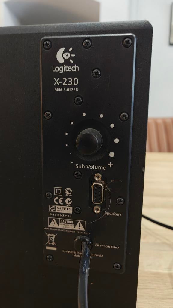 Logitech X230 2.1 Luidsprekerset voor PC, Laptop & TV, Computers en Software, Pc speakers, Gebruikt, Audiokanaal 2.1, Ophalen