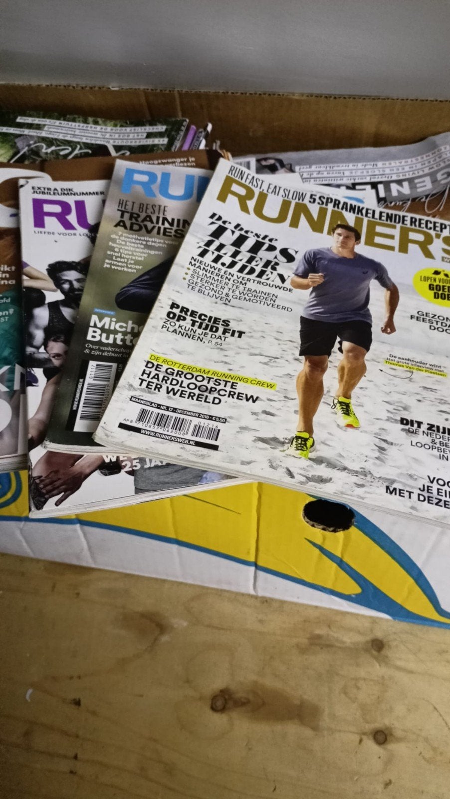 Diverse tijdschriften: Runner's World en Quest, Ophalen, Gelezen, Sport en Vrije tijd