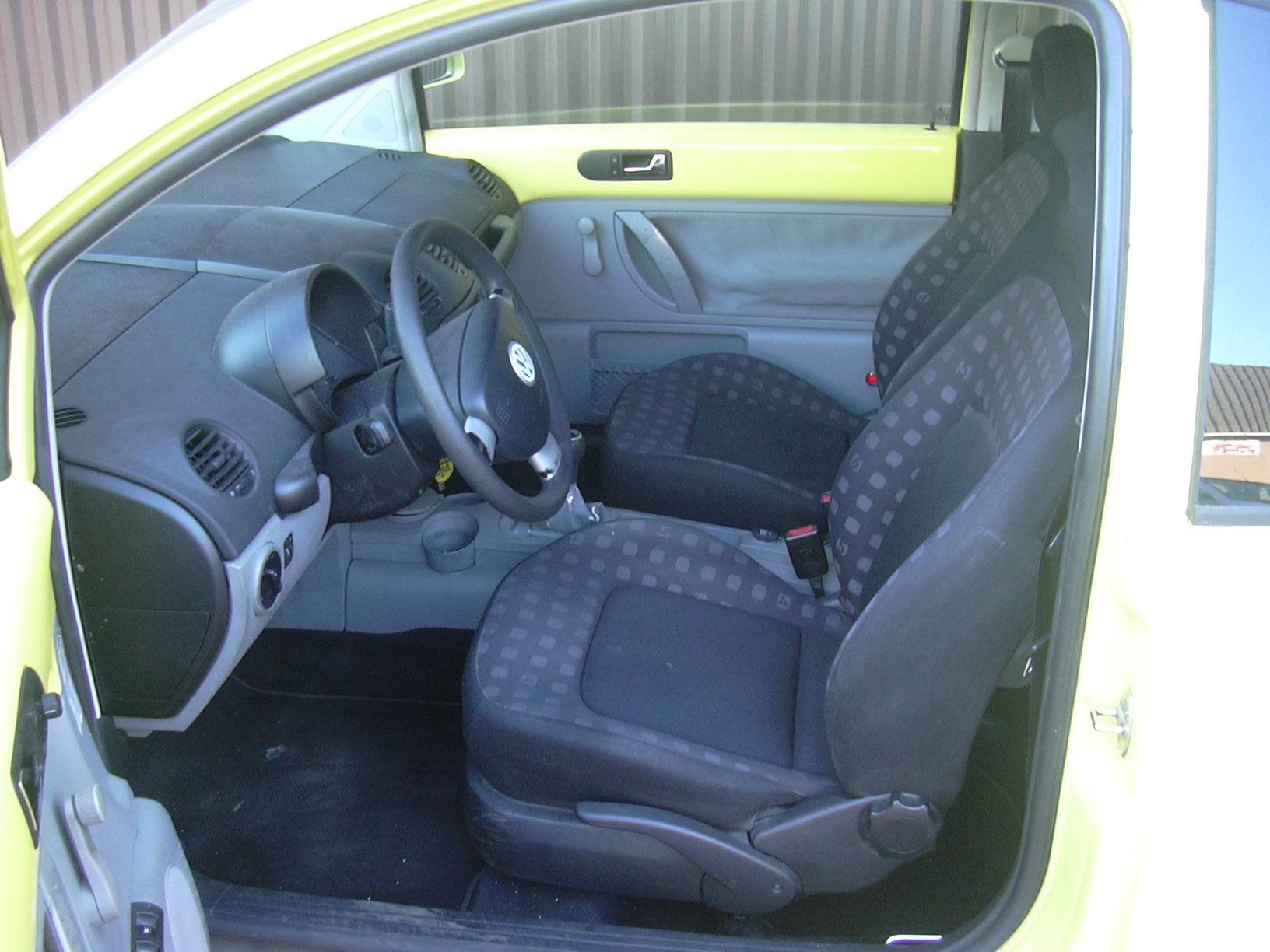 Volkswagen New Beetle 2.0 Highline, Auto's, Gebruikt, Beetle (Kever), 4 cilinders, 1984 cc