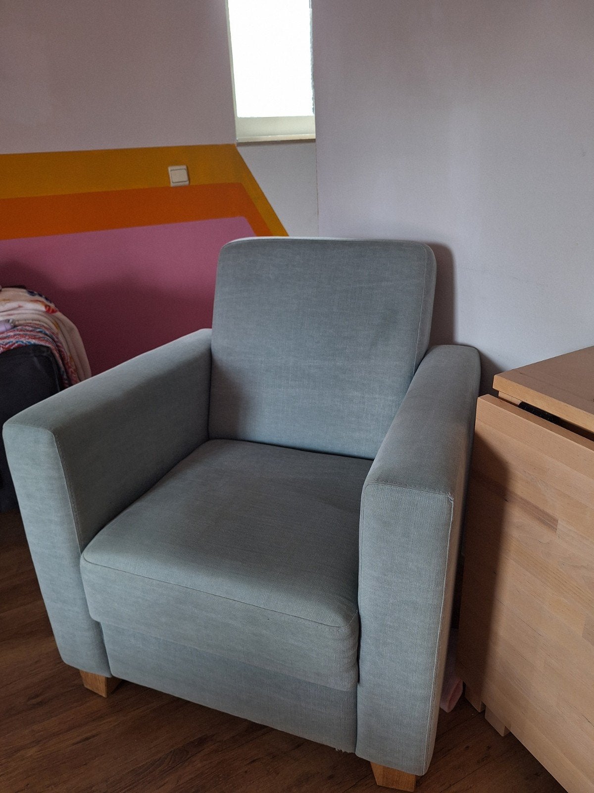 Heerlijke blauwe relaxstoel met poef, Ophalen, Gebruikt, Blauw, Modern comfort