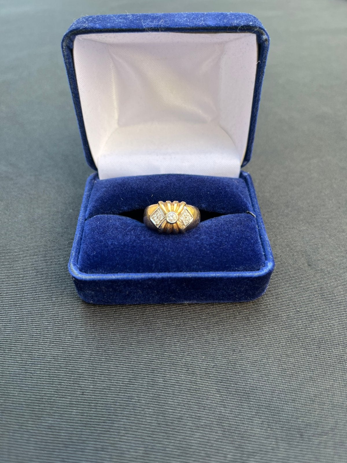 Gouden ring met briljanten, Ophalen, Gebruikt, Kleiner dan 17, Met edelsteen