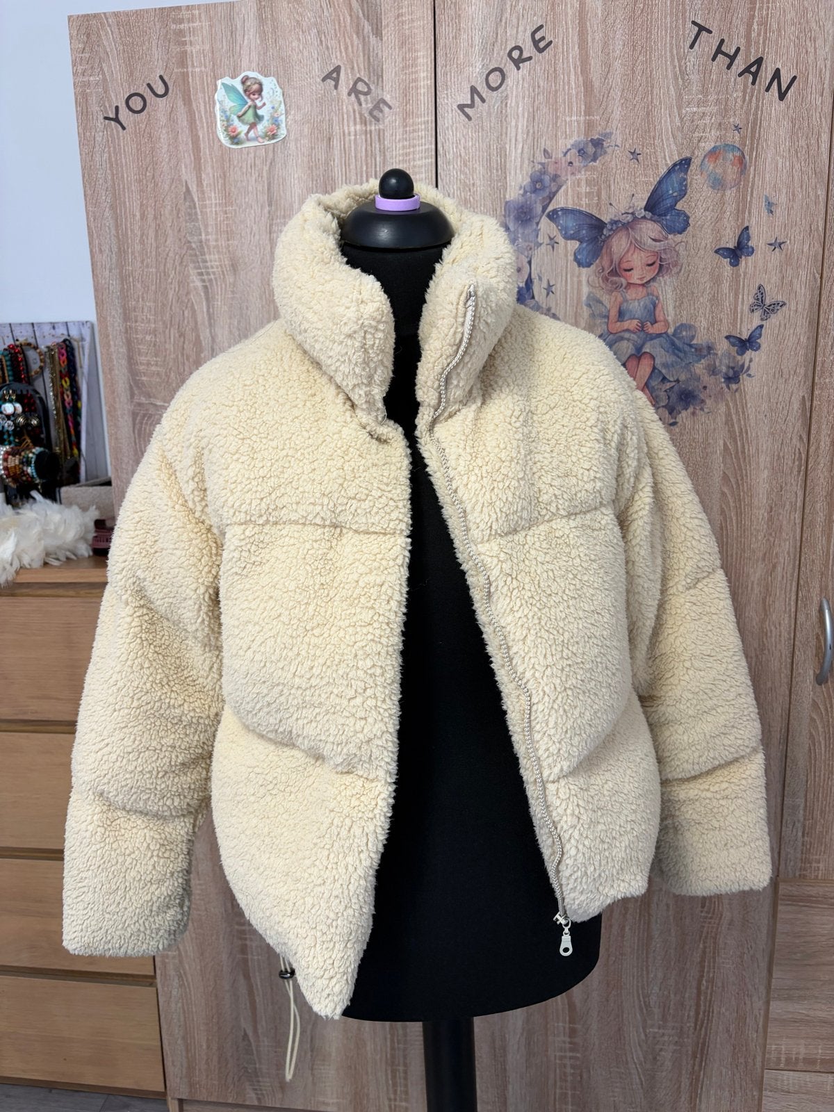 Mooie crèmekleurige teddy jas van Mersi, maat S, Ophalen of Verzenden, Zo goed als nieuw, Maat 36 (S), Beige