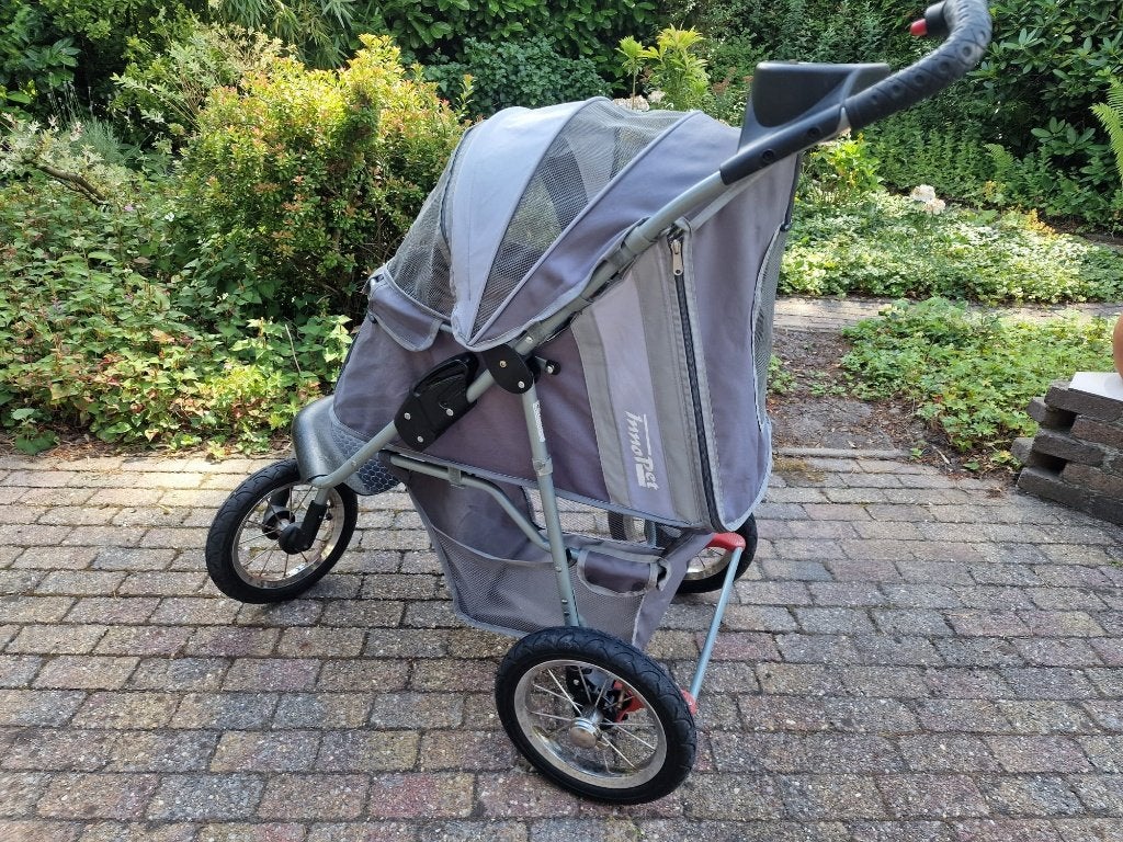 Innopet hondenbuggy voor honden van max. 25 kg, Dieren en Toebehoren, Innopet, Ophalen, Gebruikt, Hondenbuggy