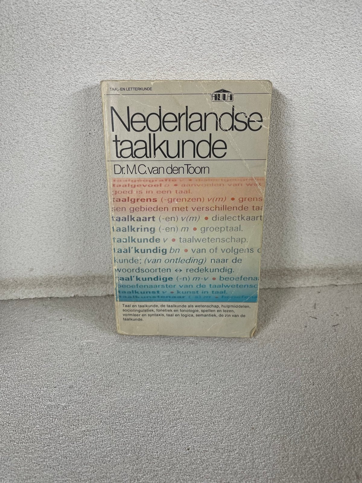 Nederlandse Taalkunde - Dr. M.C. van den Toorn, Ophalen of Verzenden, Gelezen, Prisma of Spectrum, Nederlands