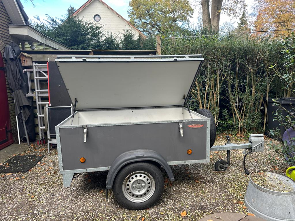Bagagewagen Hoka 179x106 met imperiaal en reservewiel, Ophalen, Gebruikt