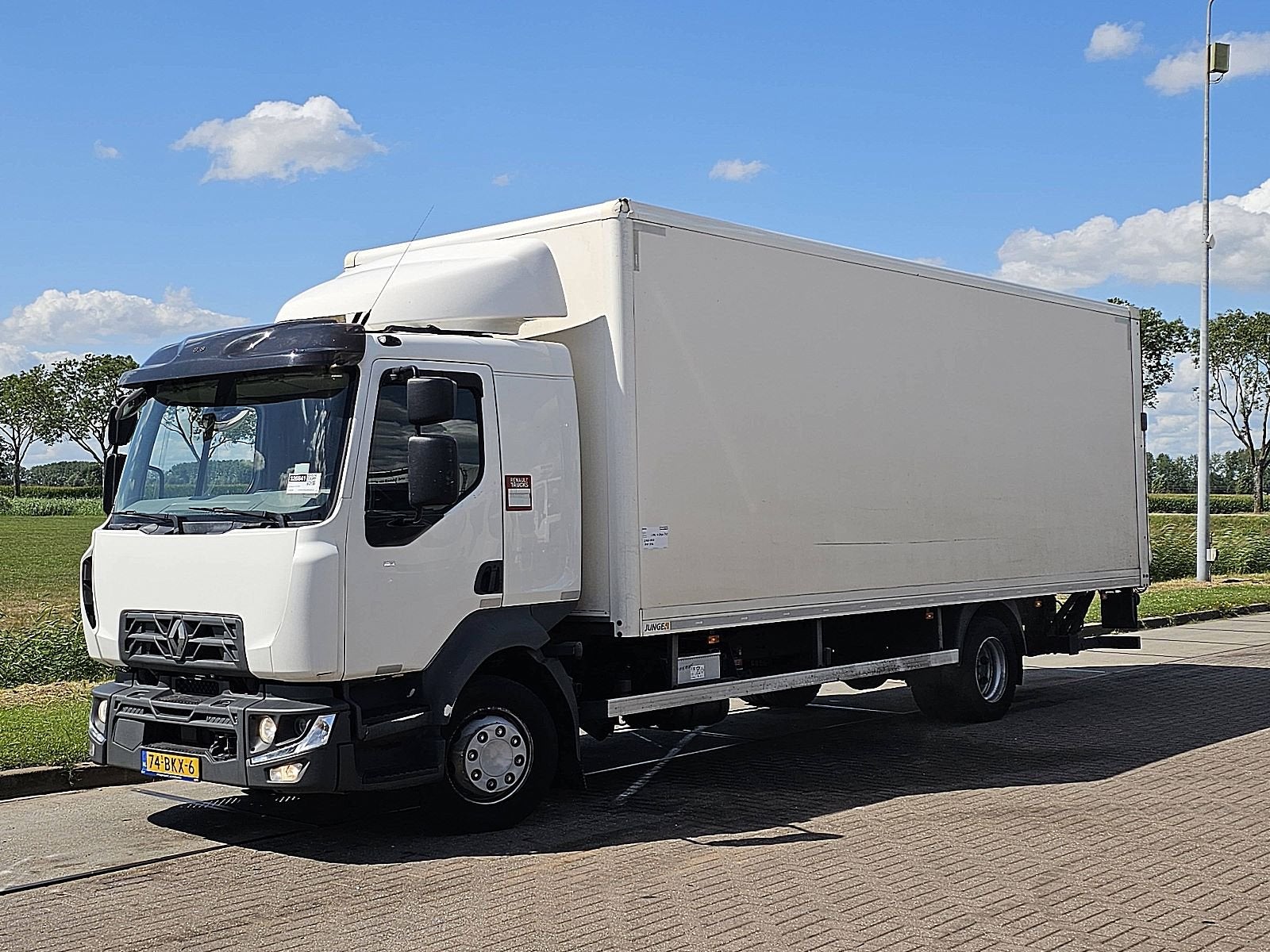 RENAULT D 220, Automaat, Euro 6, Renault, Wit