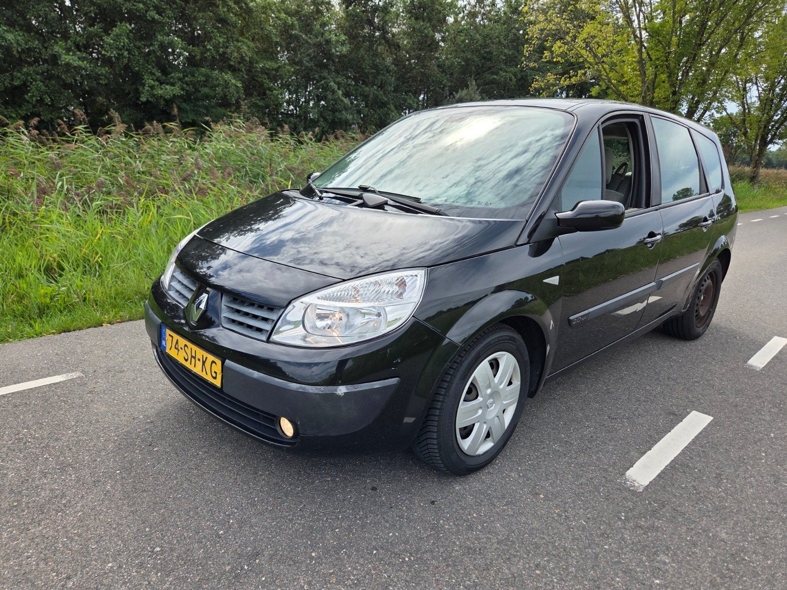 Renault Grand Scénic 2.0 16V 7Pers Clima APK>04-2027, Auto's, Renault, Voorwielaandrijving, 1998 cc, Beige, 4 cilinders