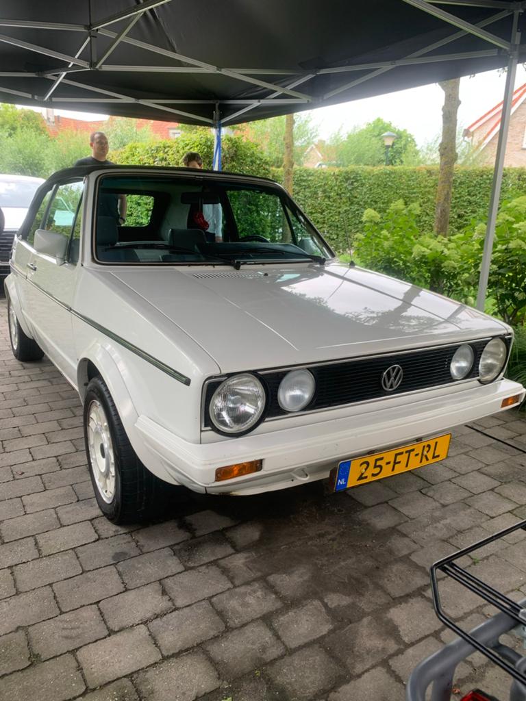 Volkswagen Golf 1.8 Cabriolet 1987 Wit, Auto's, Volkswagen, Particulier, Golf, Benzine, Cabriolet, Handgeschakeld, Geïmporteerd