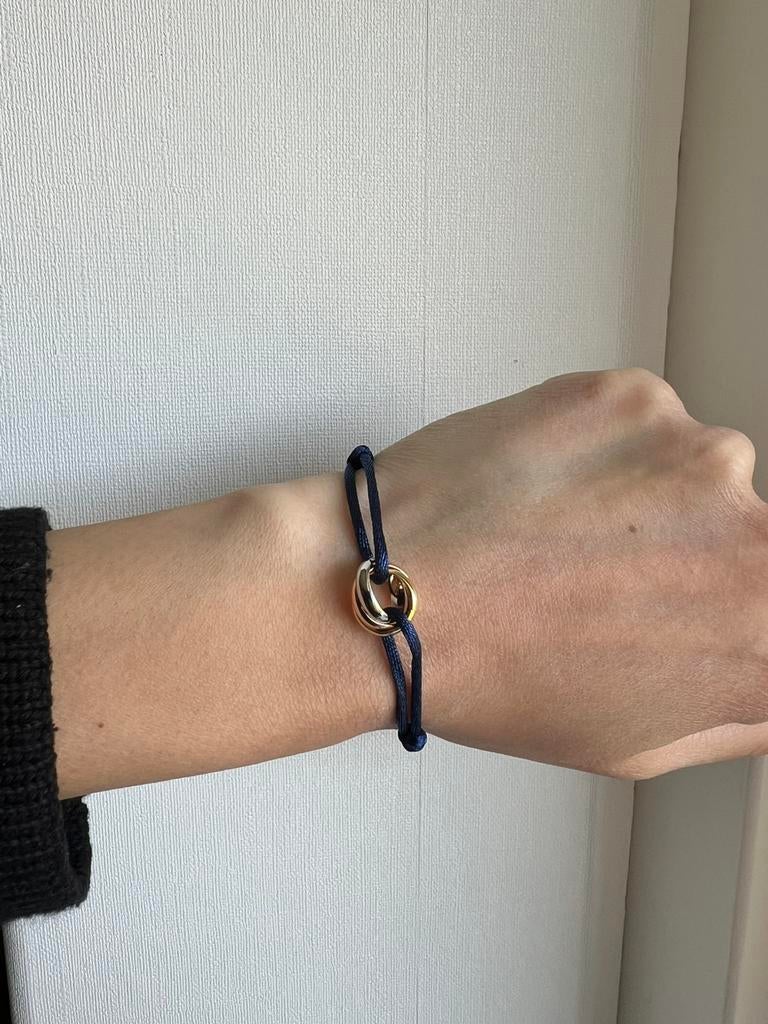 Cartier trinity donkerblauw armband nieuw verstelbaar, Sieraden, Tassen en Uiterlijk, Ophalen of Verzenden, Zo goed als nieuw