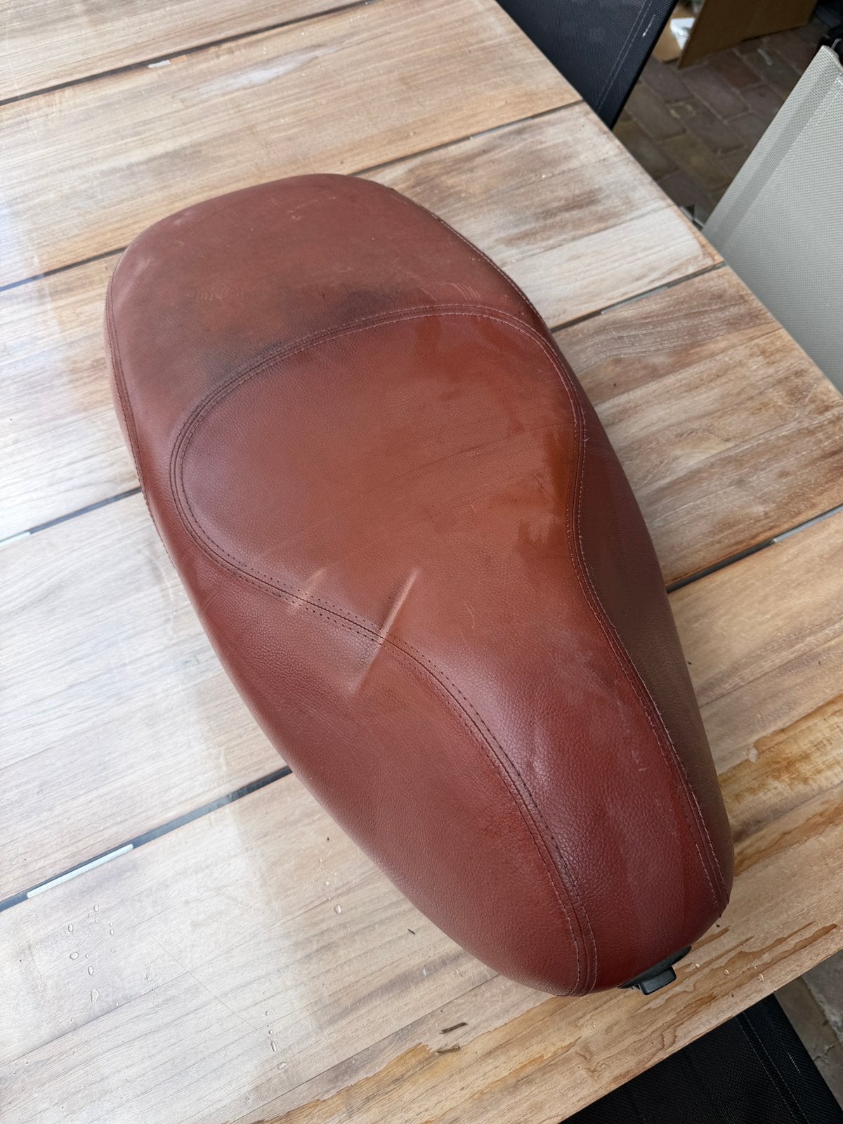 Vespa sprint zadel nette staat werkt perfect, Ophalen of Verzenden, Zo goed als nieuw, Zadel, Overige merken